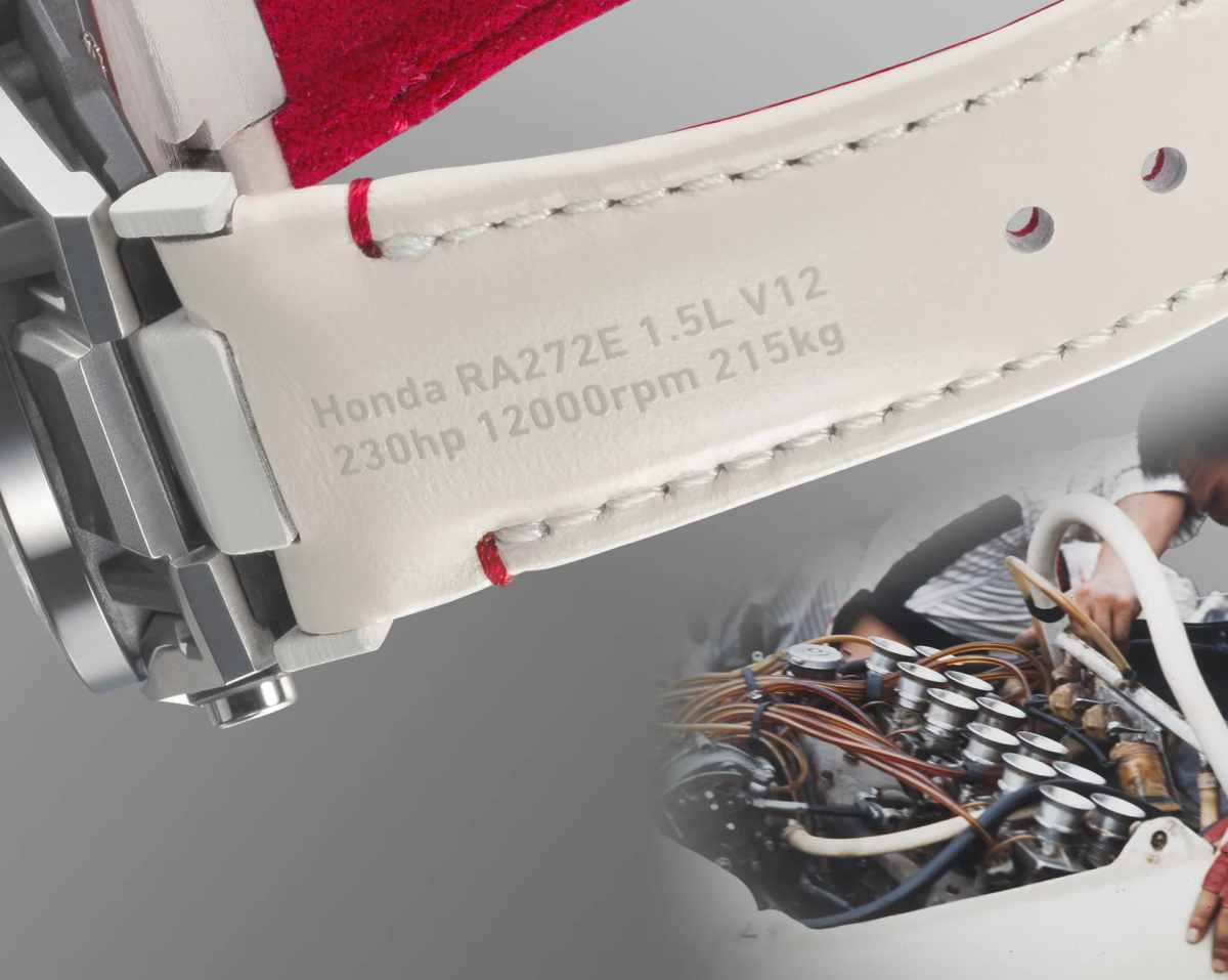 Наручные часы  Casio  Edifice Casio ECB-2300HR-1A (фото 6)
