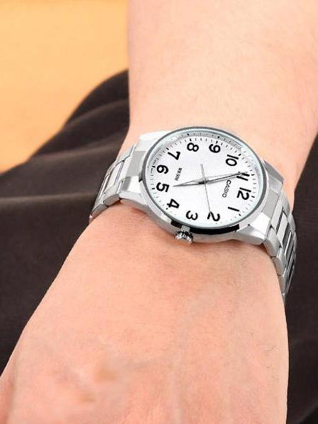 Наручные часы  Casio  Collection Casio LTP-1303D-7B (фото 2)