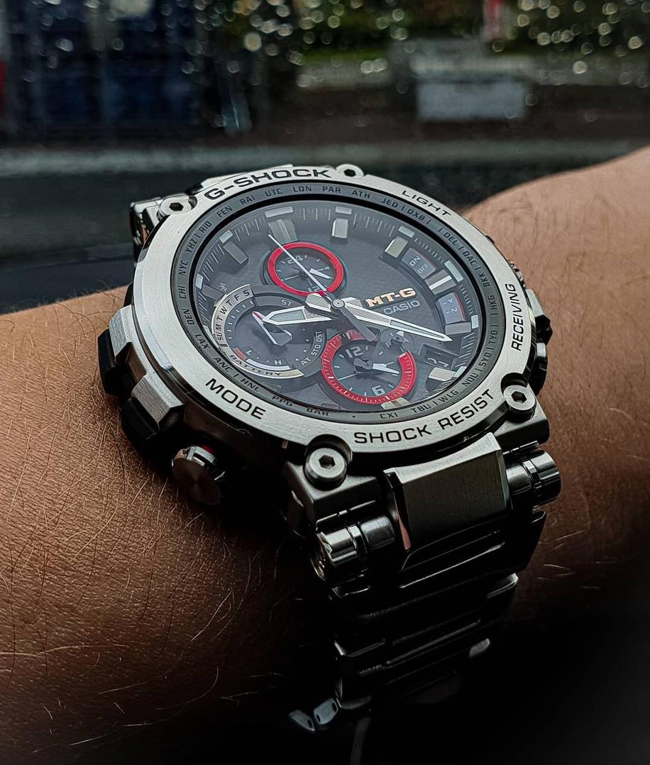 Наручные часы  Casio  G-Shock Casio MTG-B1000D-1A (фото 2)