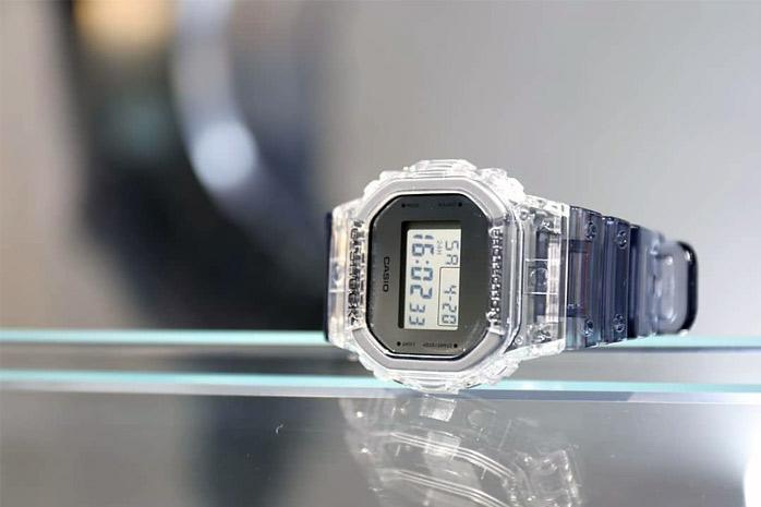 Наручные часы  Casio  G-Shock Casio DW-5600SK-1E (фото 12)
