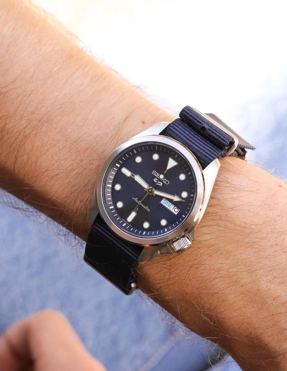 Наручные часы  Seiko  Seiko 5 Seiko SRPE63K1 (фото 9)