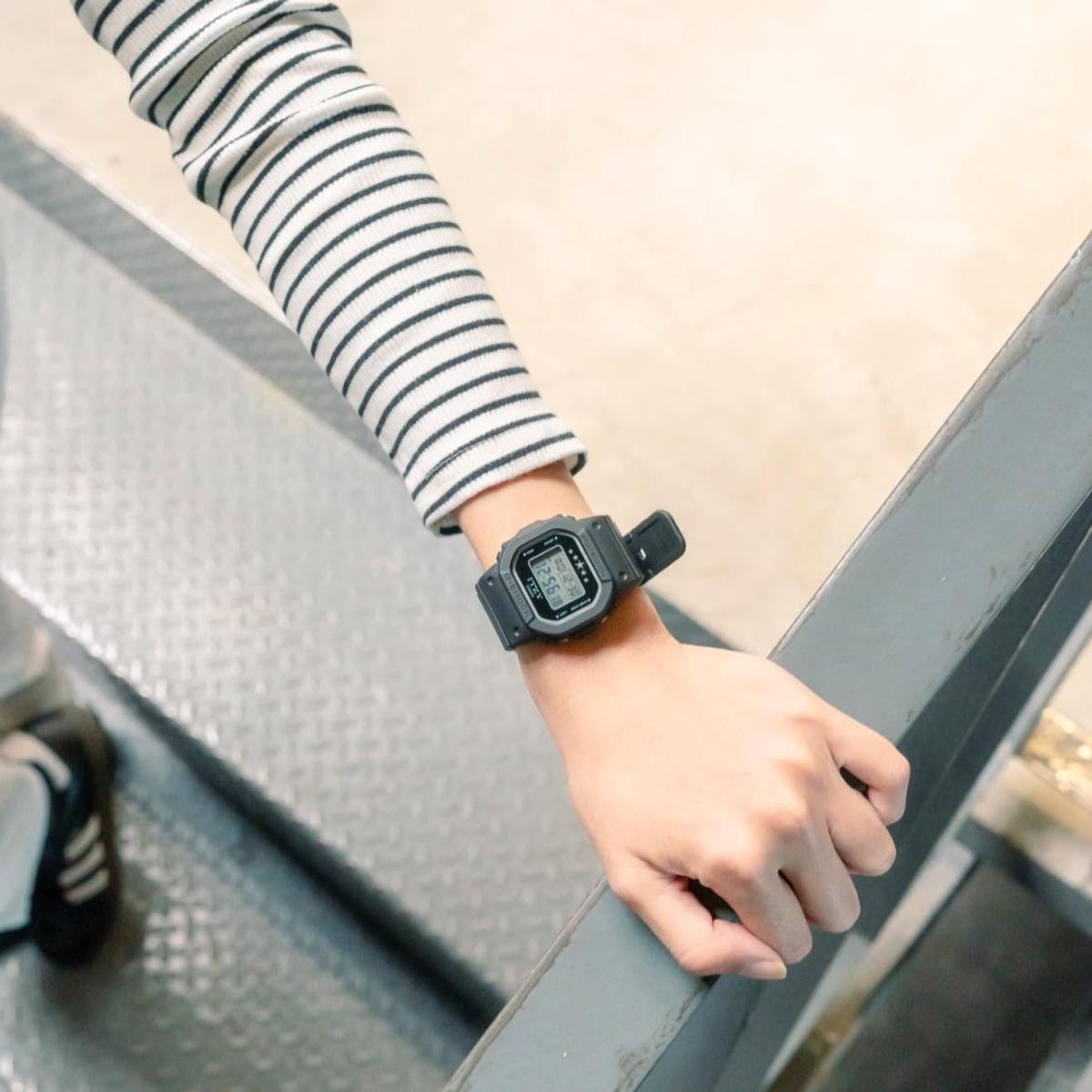 Наручные часы  Casio  G-Shock Casio GMD-S5610IT-1E (фото 2)