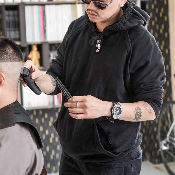 Наручные часы  Casio  G-Shock Casio GST-W110-1A (фото 5)