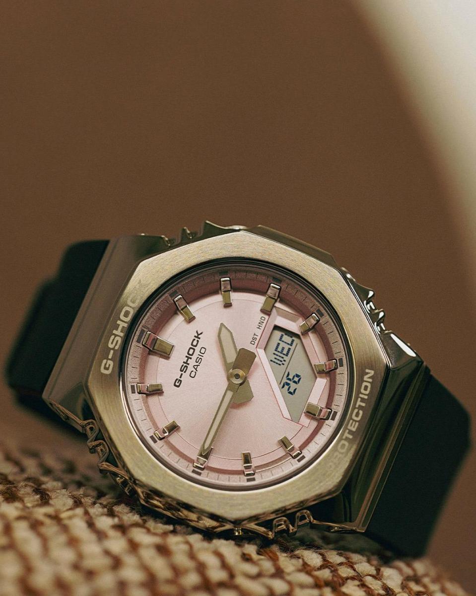 Наручные часы  Casio  G-Shock Casio GM-S2110-4A (фото 4)