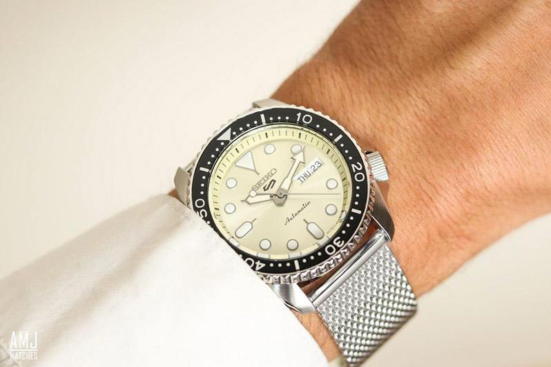 Наручные часы  Seiko  Seiko 5 Sports Seiko SRPE75K1 (фото 2)