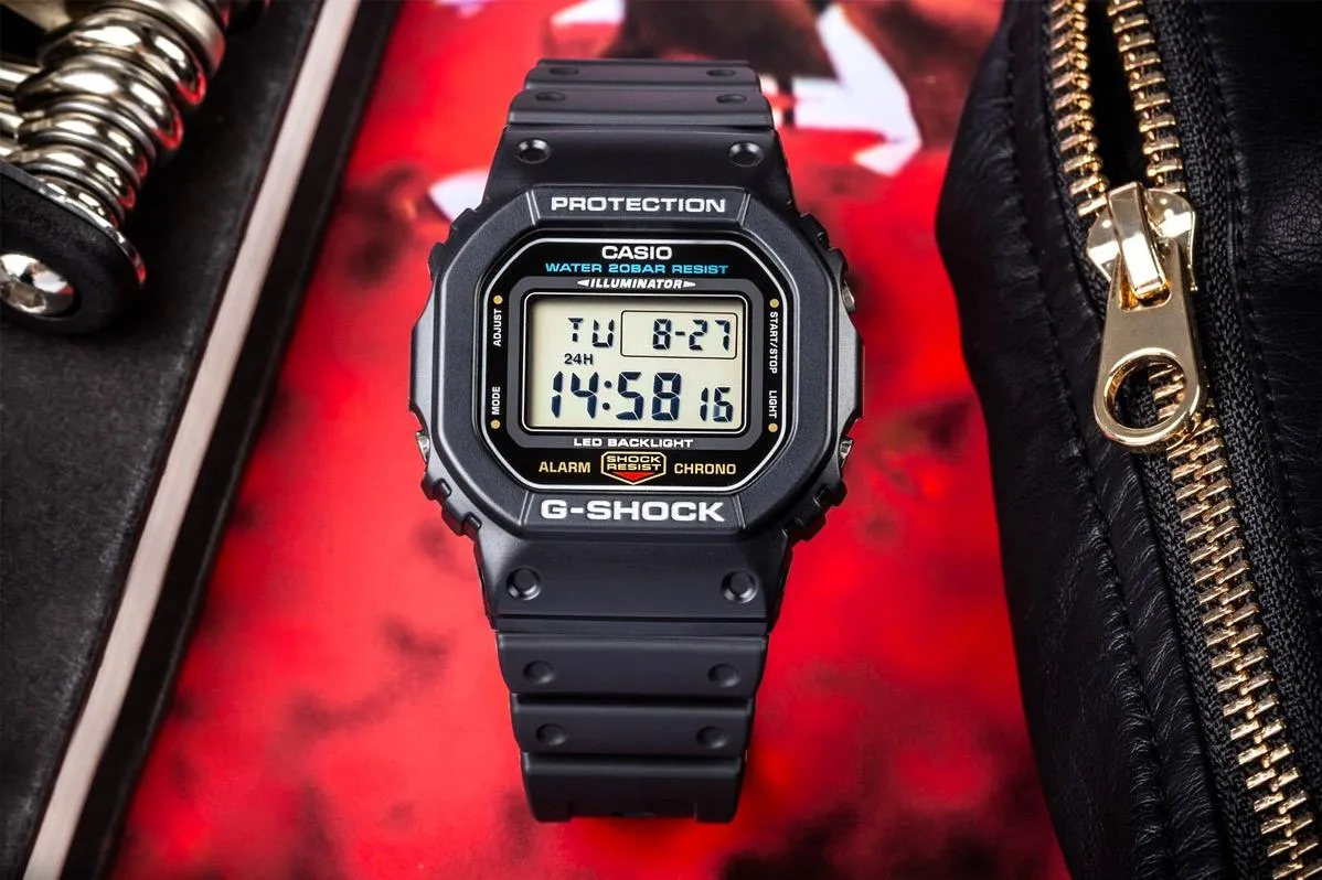 Часы  Casio  G-Shock Casio DW-5600UE-1E (фото 3)
