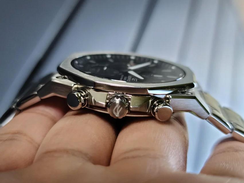 Наручные часы  Casio  Edifice Casio EFS-S570D-1A (фото 12)