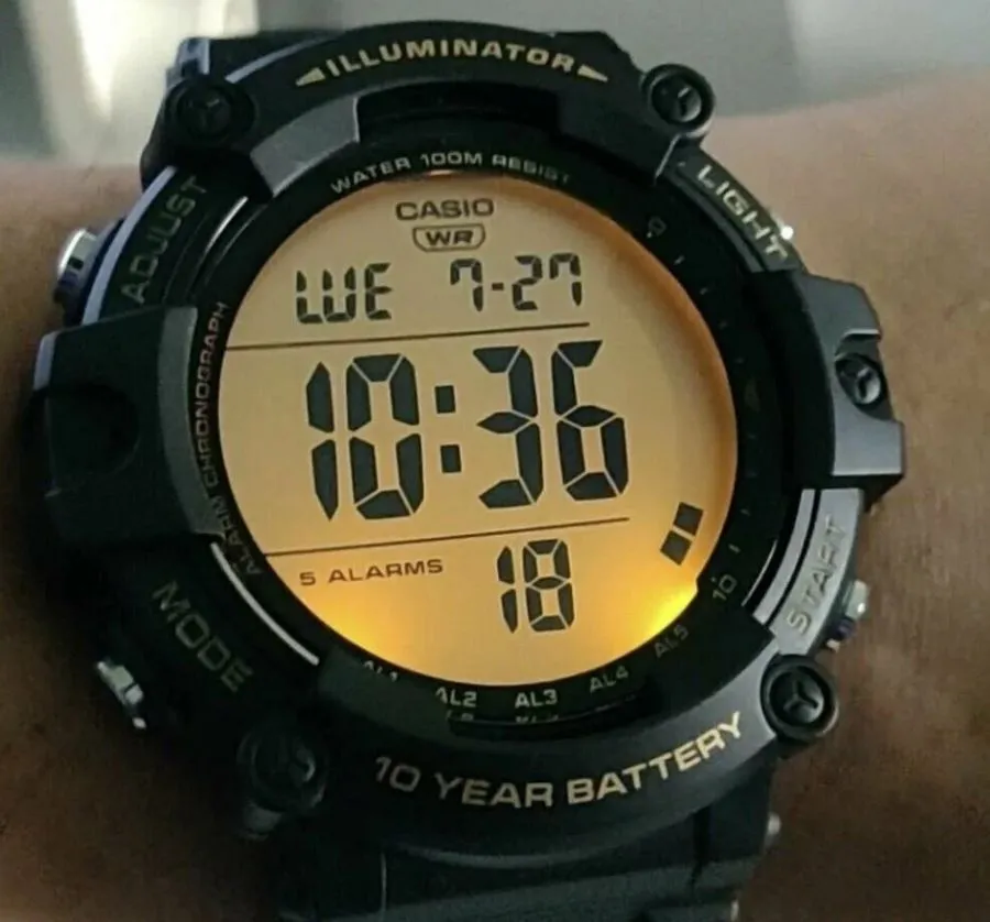 Наручные часы  Casio  Collection Casio AE-1500WHX-1A (фото 4)