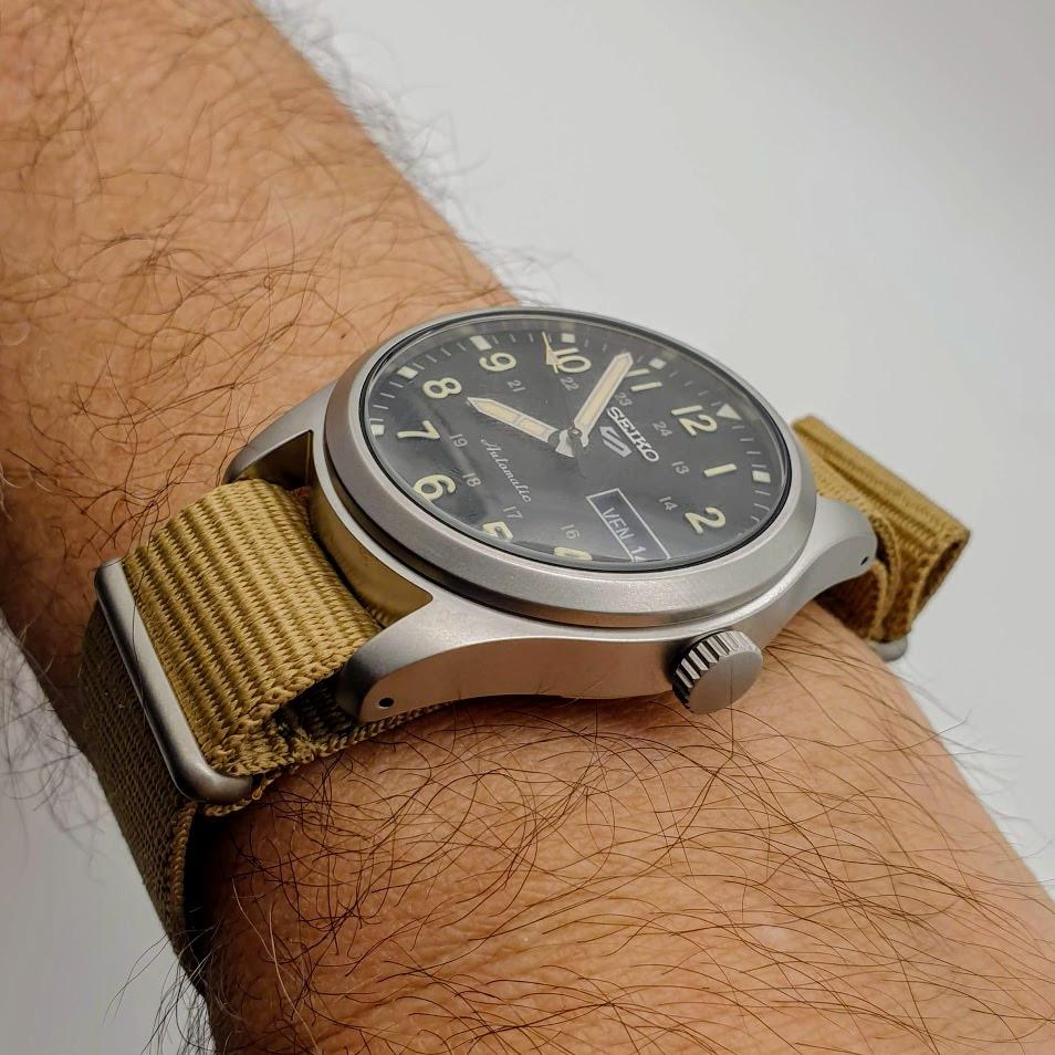 Наручные часы  Seiko  Seiko 5 Sports Seiko SRPG35K1 (фото 5)