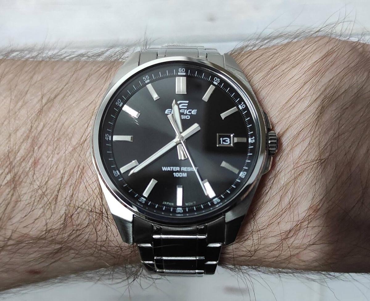 Наручные часы  Casio  Edifice Casio EFV-150D-1A (фото 6)