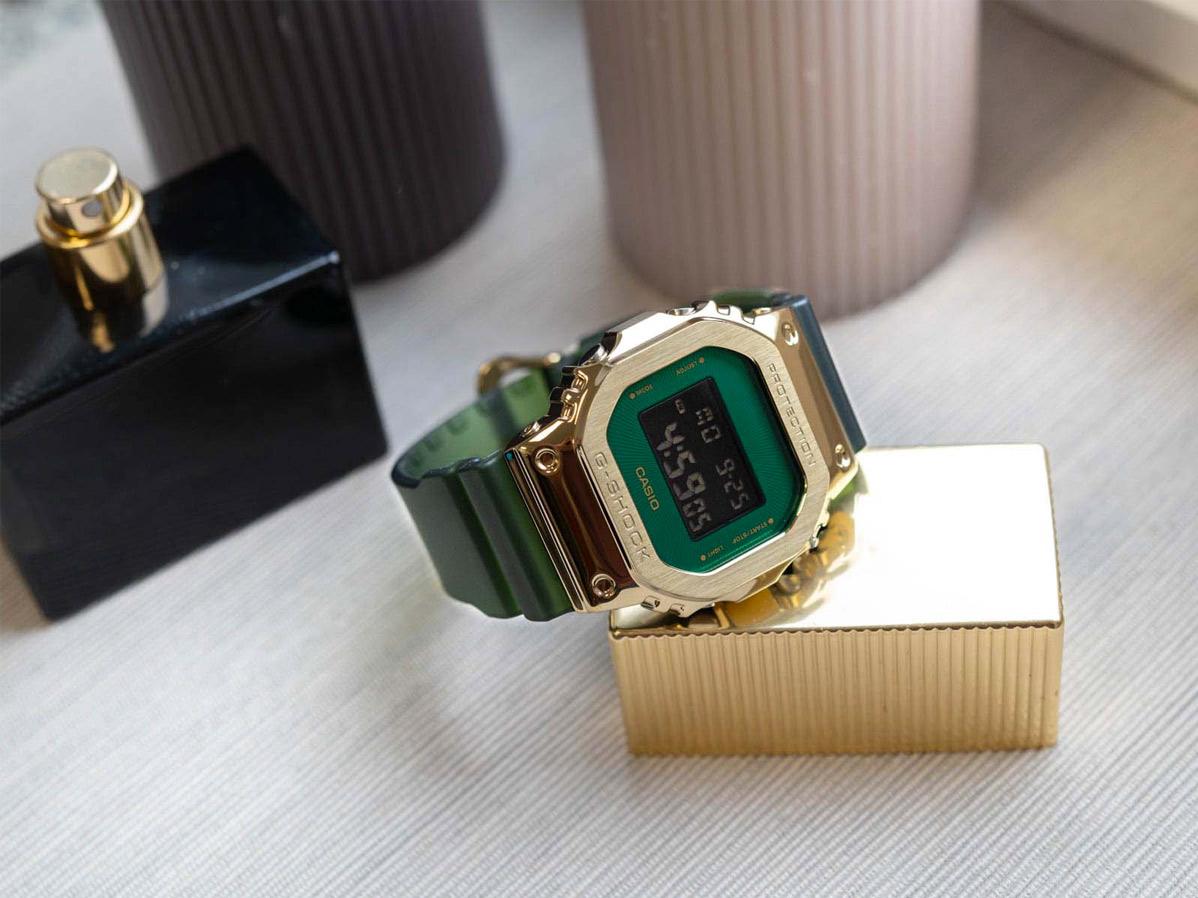 Наручные часы  Casio  G-Shock Casio GM-5600CL-3E (фото 4)