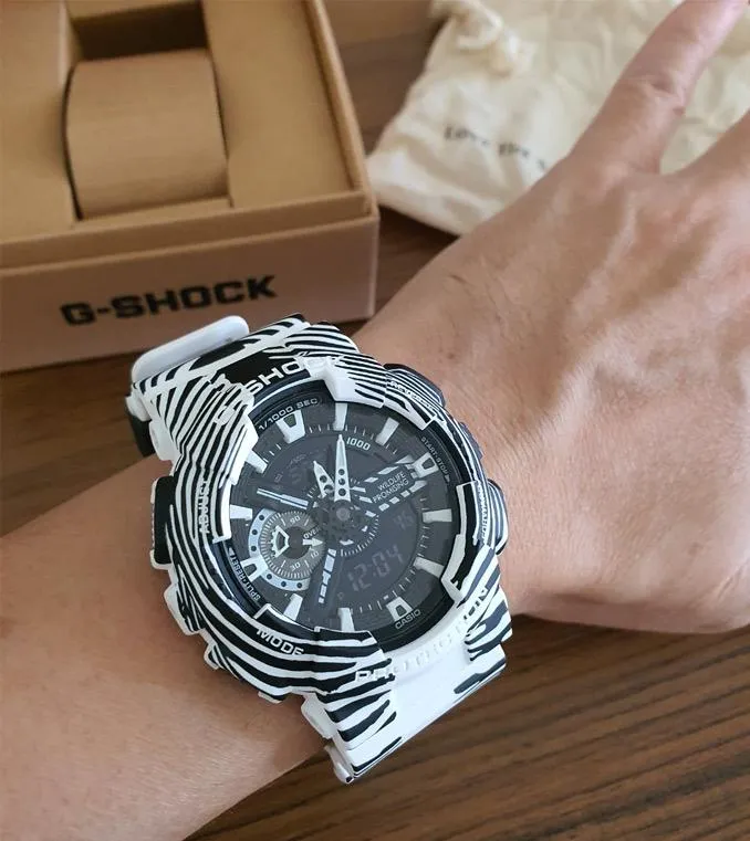 Часы  Casio  G-Shock Casio GA-110WLP-7A (фото 4)