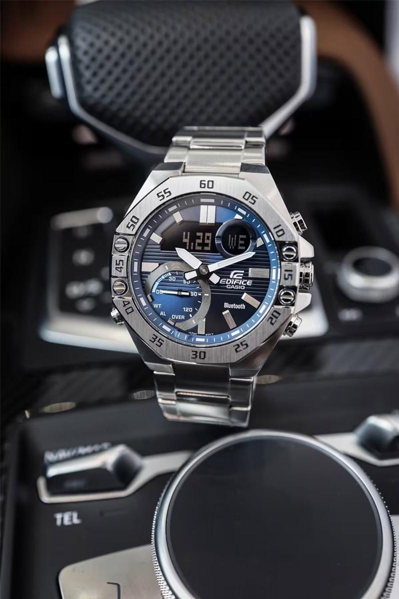 Наручные часы  Casio  Edifice Casio ECB-10D-2A (фото 2)