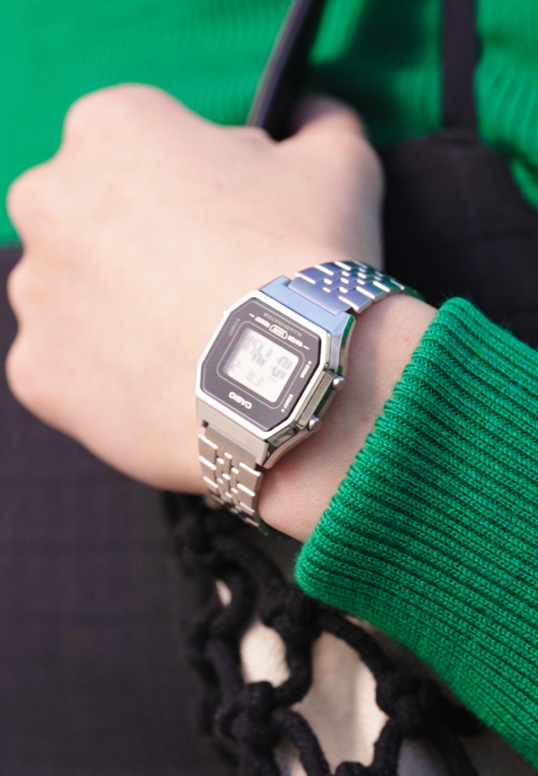 Наручные часы  Casio  Vintage Casio LA-680WA-1E (фото 5)