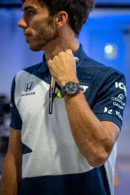 Наручные часы  Casio  Edifice Casio EQB-1200AT-1A (фото 2)