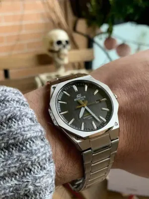 Casio EFR-S108D-1A