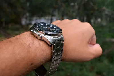 Наручные часы  Casio  Edifice Casio EFV-C100D-1B (фото 7)