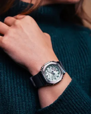 Casio GM-S2110-3A