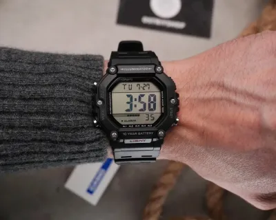 Casio AE-1600H-1A