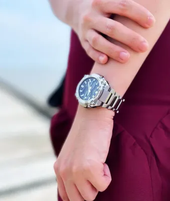 Наручные часы  Casio  G-Shock Casio GST-B600D-1A (фото 7)