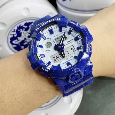 Casio GA-700BWP-2A