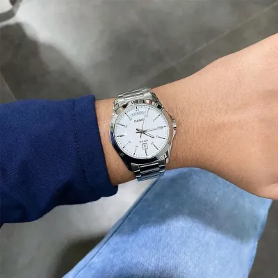 Casio MTP-1370D-7A3