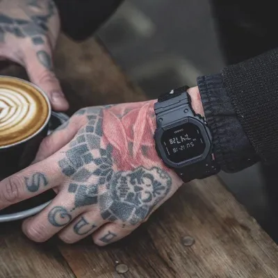 Наручные часы  Casio  G-Shock Casio DW-5600BBN-1E (фото 5)