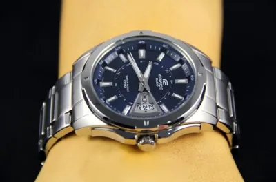 Casio EF-129D-2A