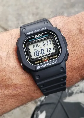 Casio DW-5600UE-1E