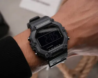 Casio AE-1600H-8B