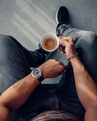 Наручные часы  Casio  G-Shock Casio GM-2100-1A (фото 3)