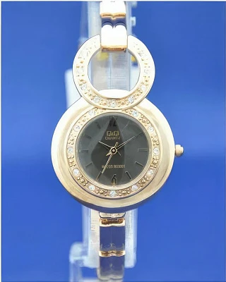 Q&Q Casual F329J801Y