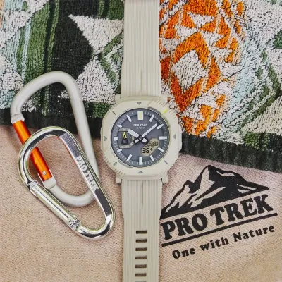Casio PRJ-B001-7E