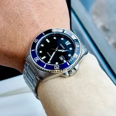 Casio MDV-107D-1A2