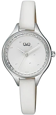 Q&Q Attractive Women QB73J301Y