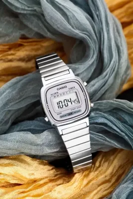 Casio LA-670WEA-7E
