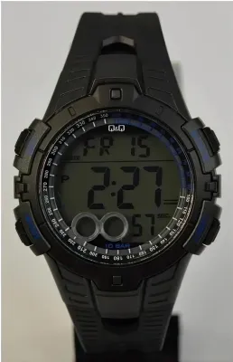 Q&Q M190J003Y