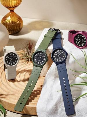 Наручные часы  Casio  Collection Casio MQ-24UC-8B (фото 3)