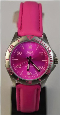 Q&Q Attractive Women GU57J807Y