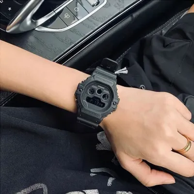Casio DW-5900UBB-1E
