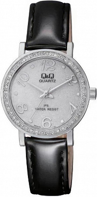 Q&Q Attractive Women QZ15J314Y