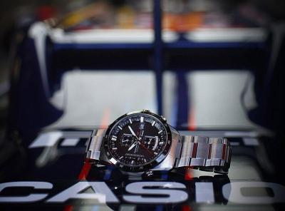 Наручные часы  Casio  Edifice Casio EQW-A1110DB-1A (фото 3)