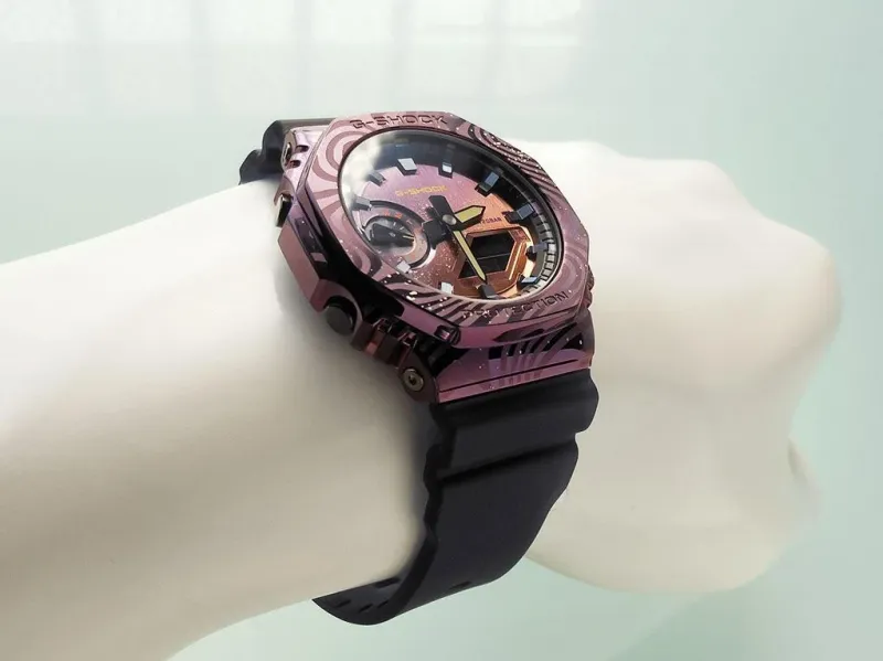 Наручные часы  Casio  G-Shock Casio GM-2100MWG-1A (фото 7)