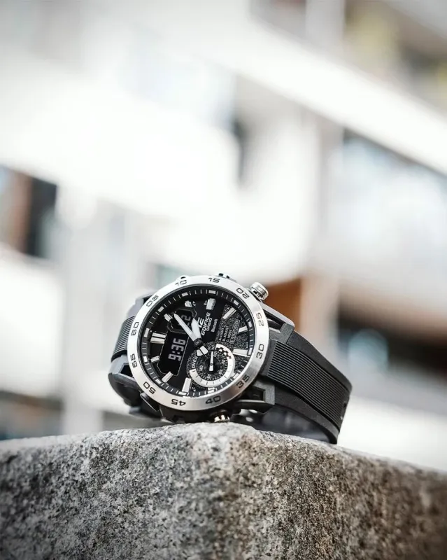 Наручные часы  Casio  Edifice Casio ECB-40P-1A (фото 2)