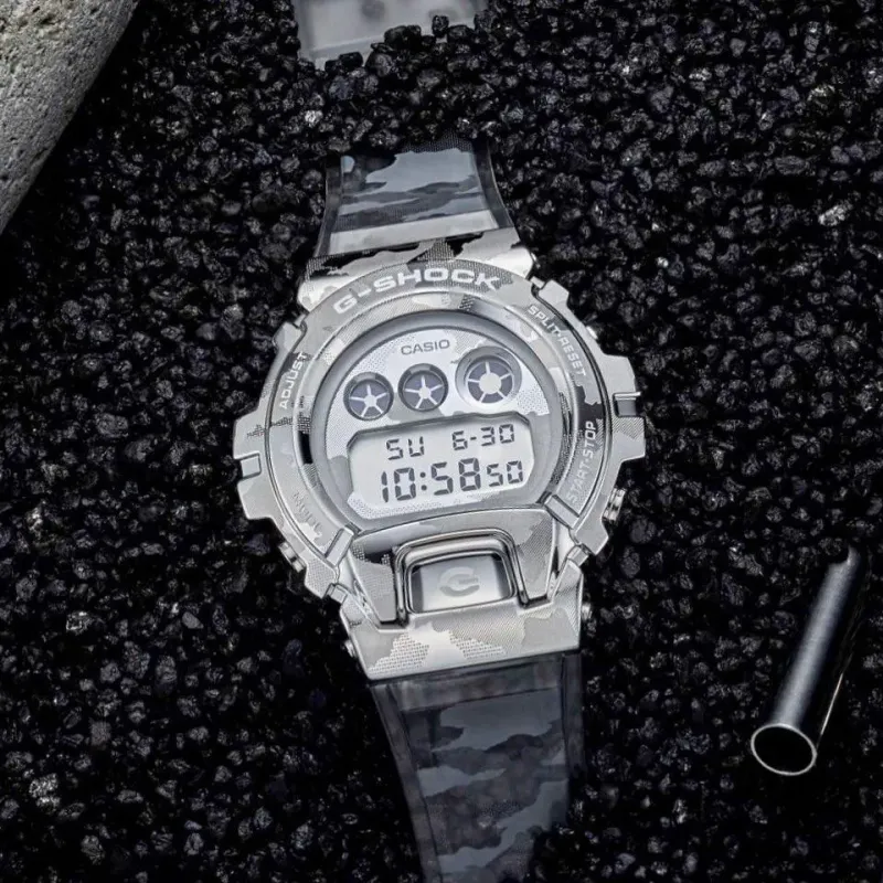 Наручные часы  Casio  G-Shock Casio GM-6900SCM-1E (фото 4)