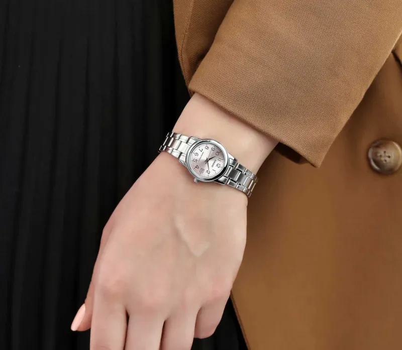 Casio LTP-V002D-4B