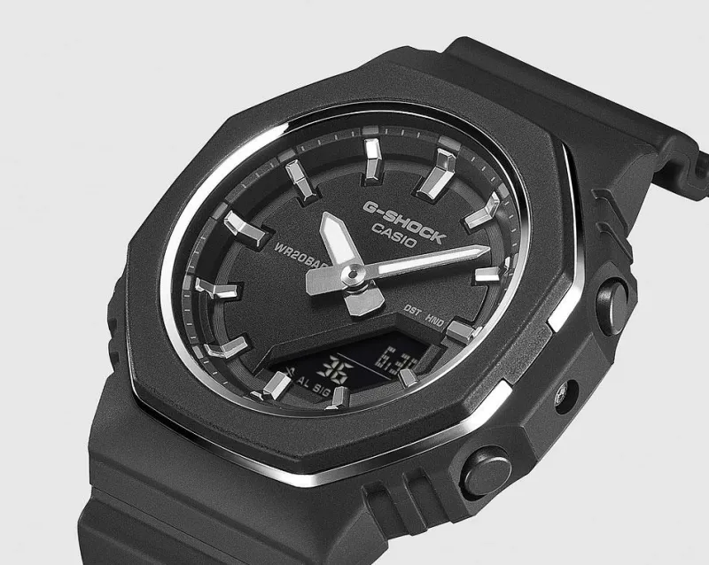 Casio GMA-P2110-1A