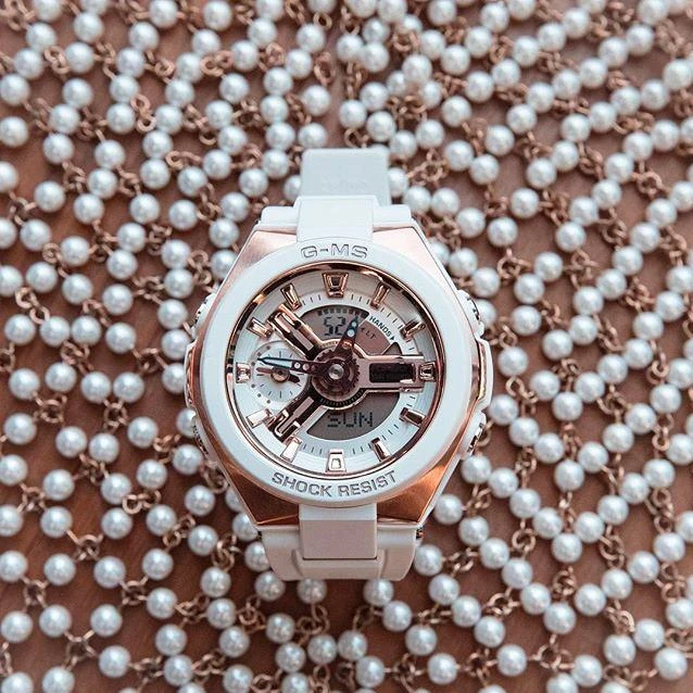 Наручные часы  Casio  Baby-G Casio MSG-400G-7A (фото 2)