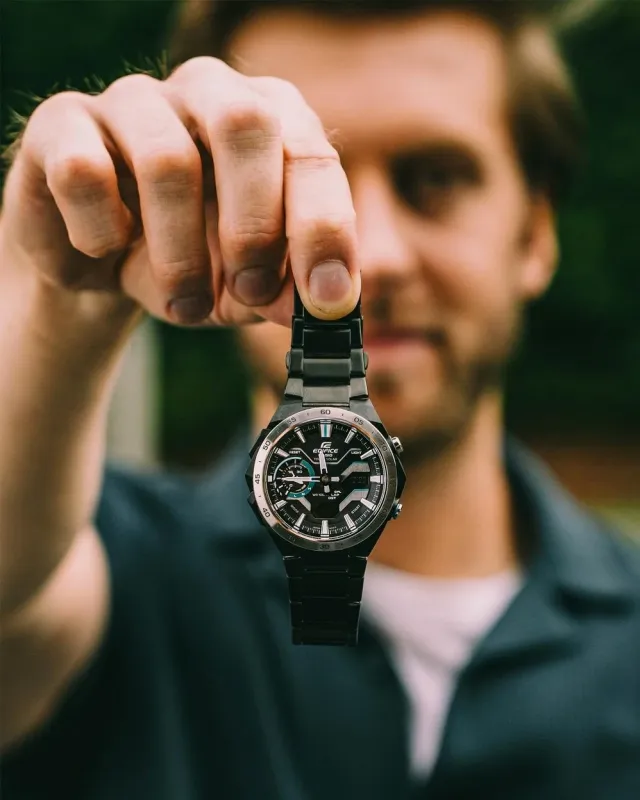 Наручные часы  Casio  Edifice Casio ECB-2200DD-1A (фото 3)