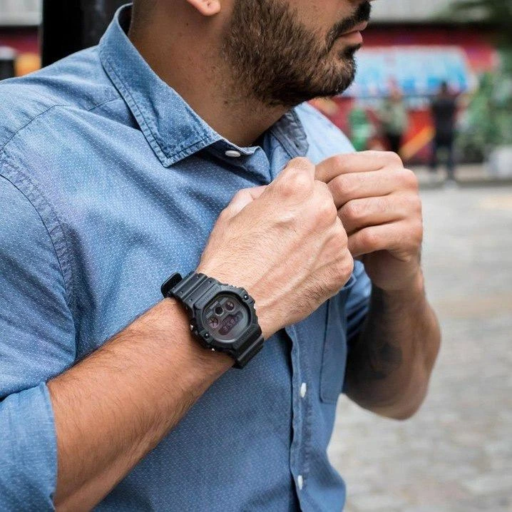 Наручные часы  Casio  G-Shock Casio DW-5900BB-1E (фото 3)